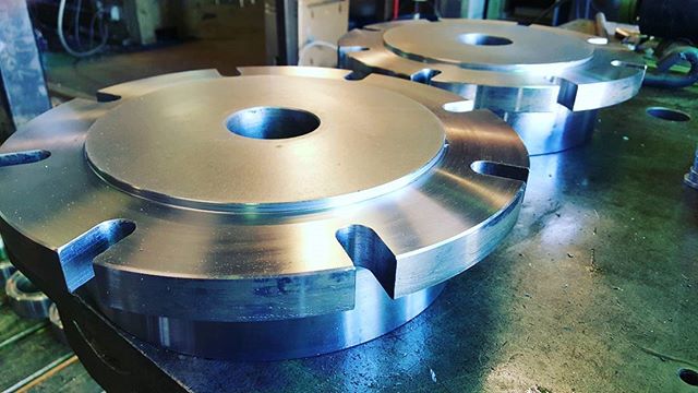 custom steel manufactured flange